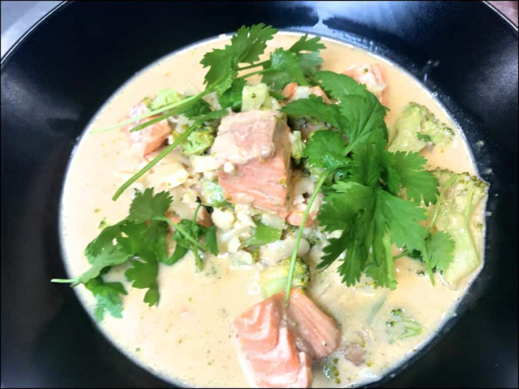 Thai curry suppe - keto